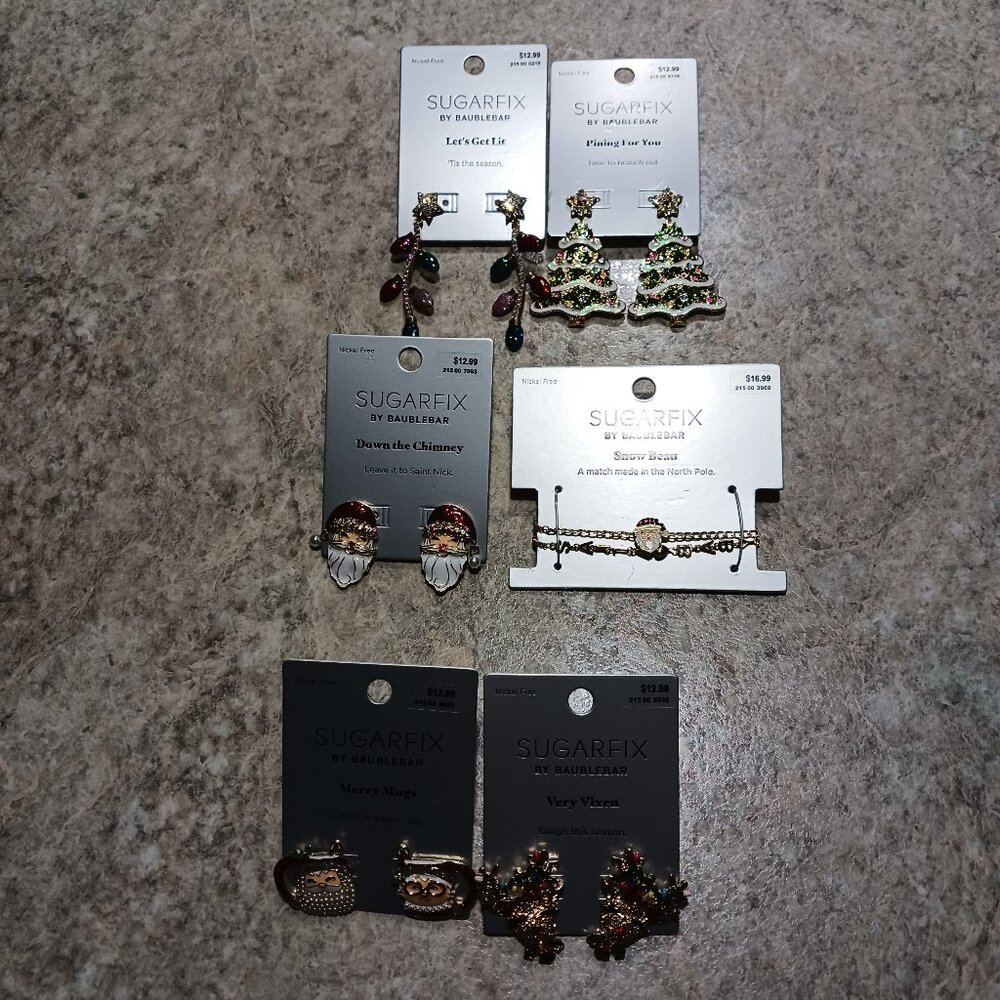 Sugarfix by Baublebar Christmas earrings